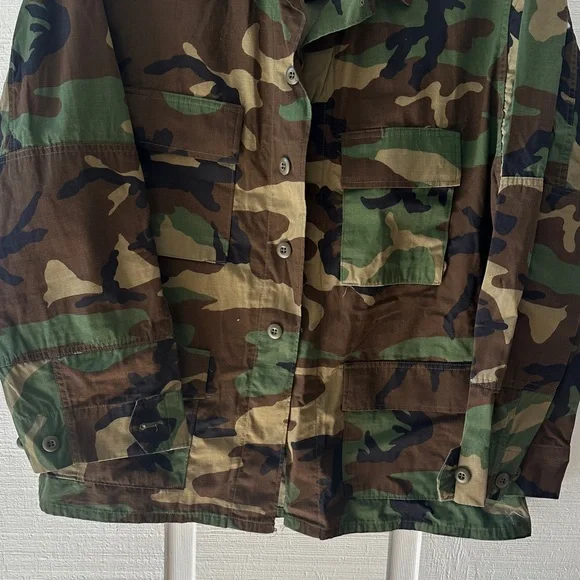 Vintage Woodland Army Shacket - Camouflage Button-Up Jacket